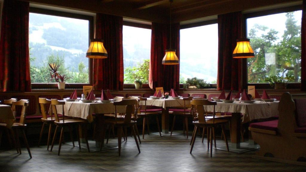 Hotel Alpenblick Schlitters Eksteriør bilde
